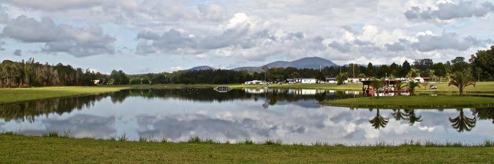 Stoney Park Hotel Telegraph Point Bagian luar foto